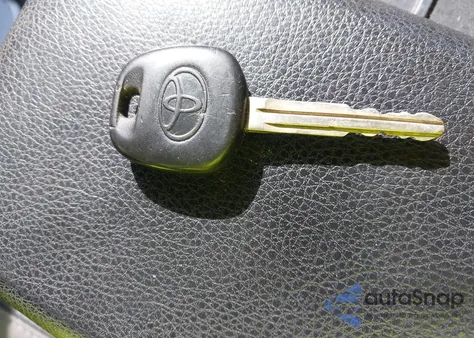 2017 Toyota Tundra Sr5 Plus 5.7L V8 z USA, uszkodzony, nr VIN 5TFUY5F1XHX588306